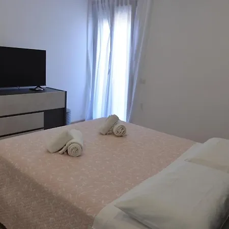 Aurorahouse Apartment Fiumicino